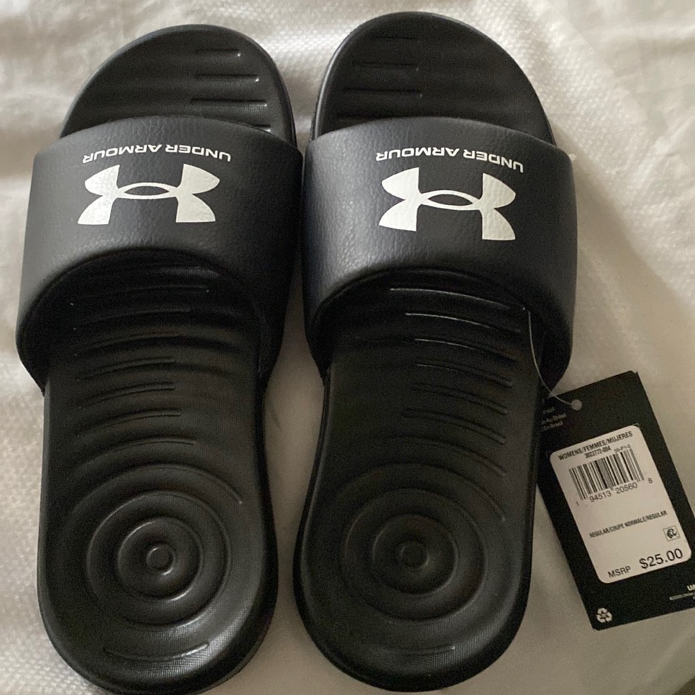 Under armour flip flops